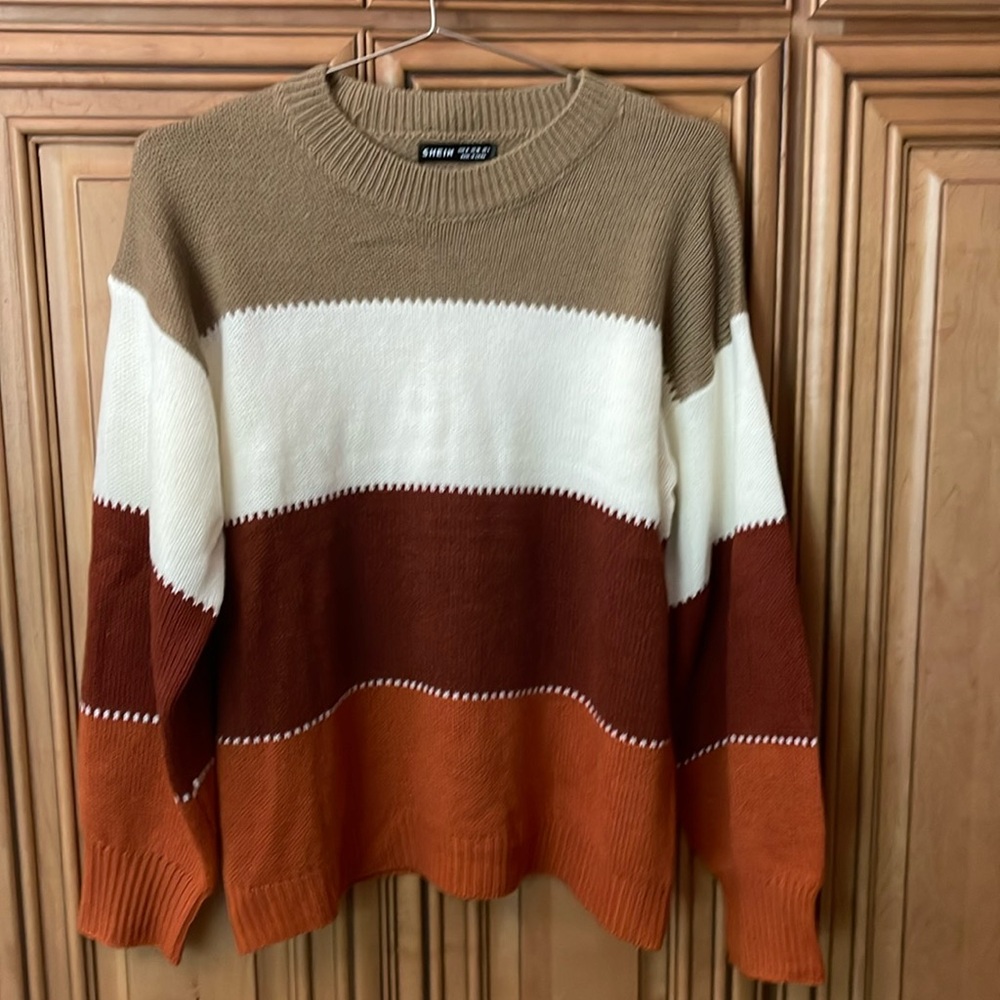 SHEIN tan ombre sweater ladies M excellent used condition never worn